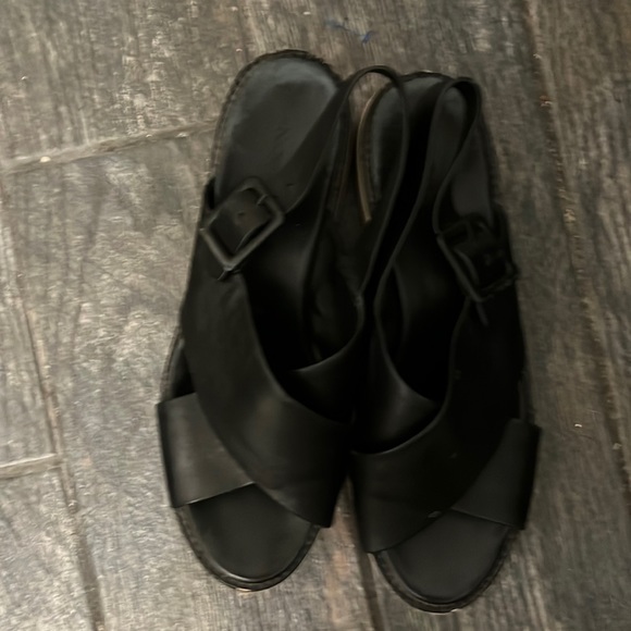 Vince black sandals - Picture 1 of 3